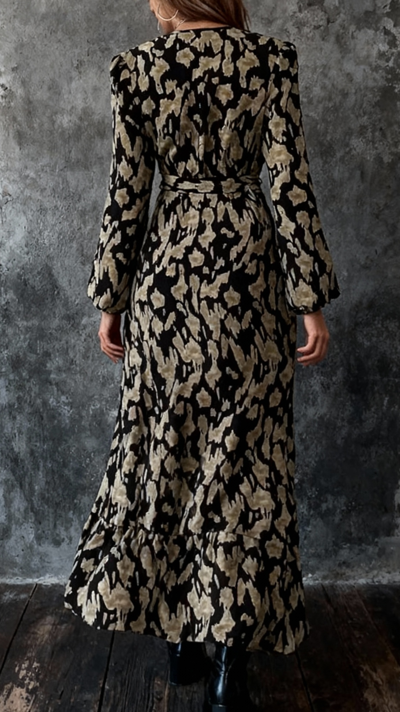 FLORA | Long printed dress with balloon sleeves, ruffled hem, and belt