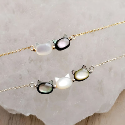 Miaura™ | Cat-Shaped Gemstone Necklace