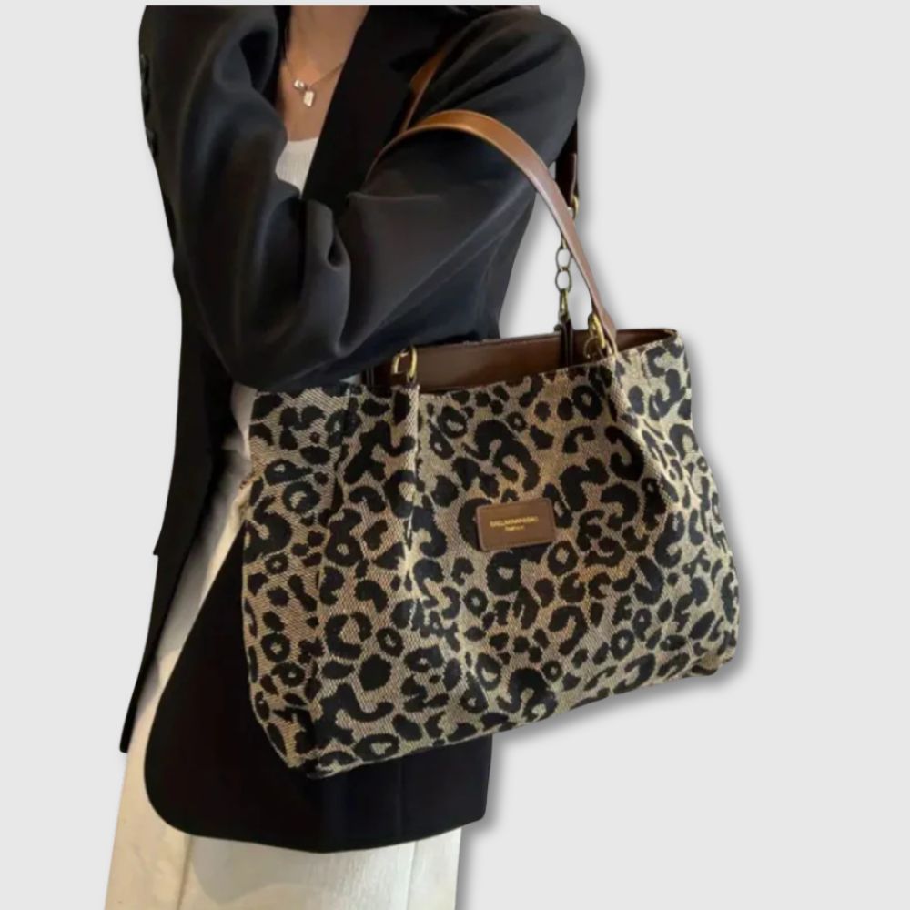 Lavieere - Leopard print canvas shoulder bag