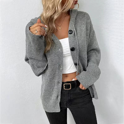 Minerva | Soft knitted cardigan with hood”