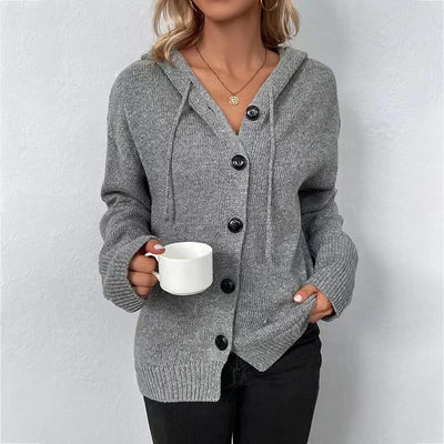 Minerva | Soft knitted cardigan with hood”